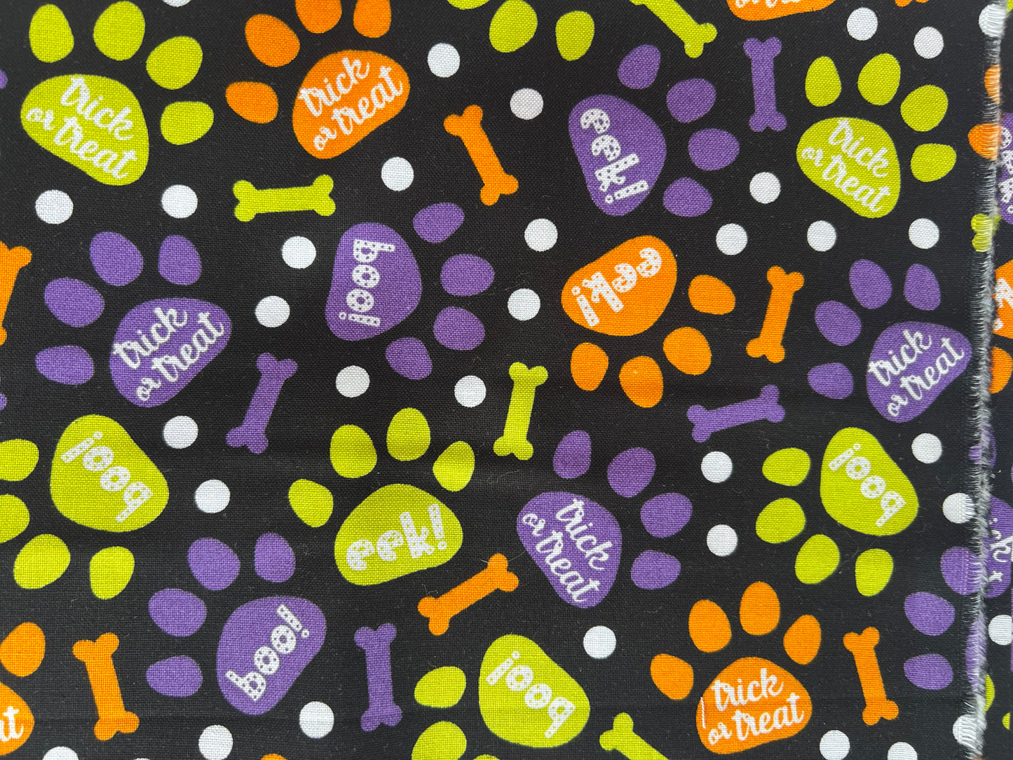 🎃👻 Light Up  Halloween  Handmade Pup Bandanna! 🐾